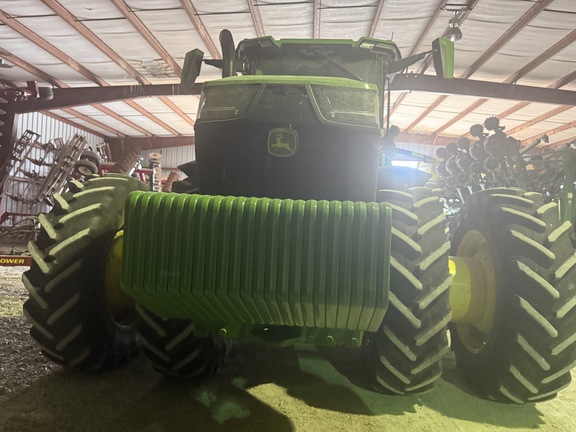 Photo of 2024 John Deere 8R 310