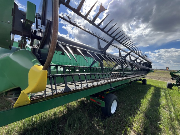 2018 John Deere 635FD