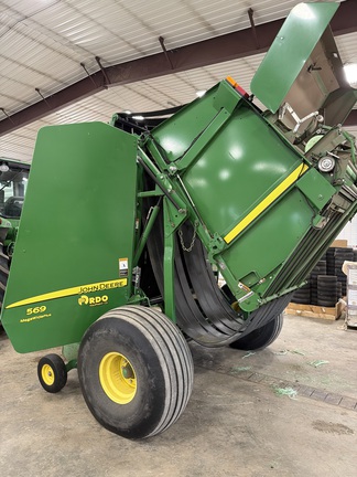 2016 John Deere 569 - Photo1