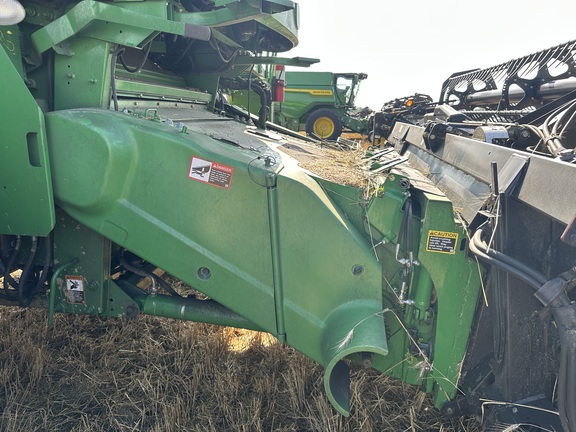 Photo of 2018 John Deere S780