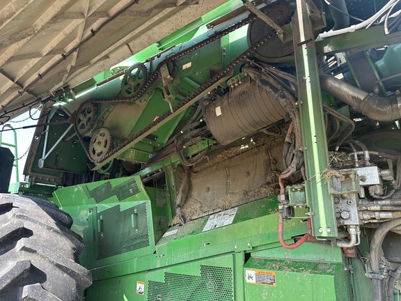 Photo of 2018 John Deere S780
