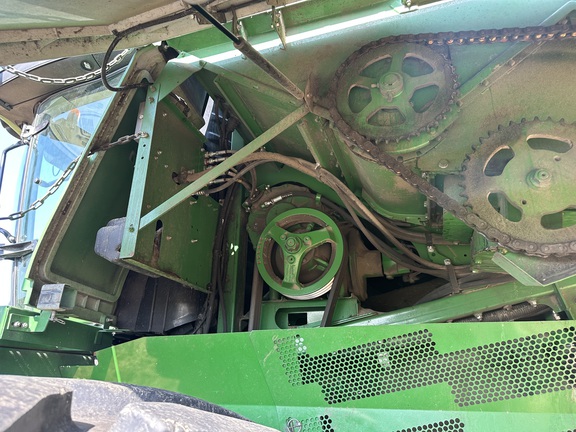 Photo of 2018 John Deere S780