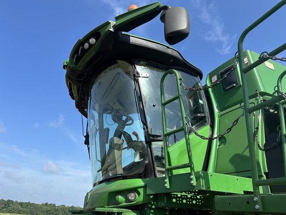 Photo of 2018 John Deere S780