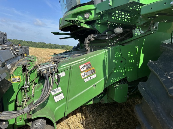 Photo of 2018 John Deere S780