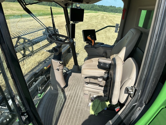 Photo of 2018 John Deere S780