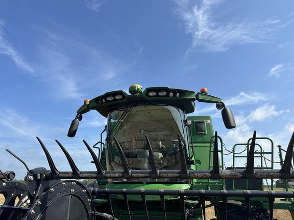 Photo of 2018 John Deere S780