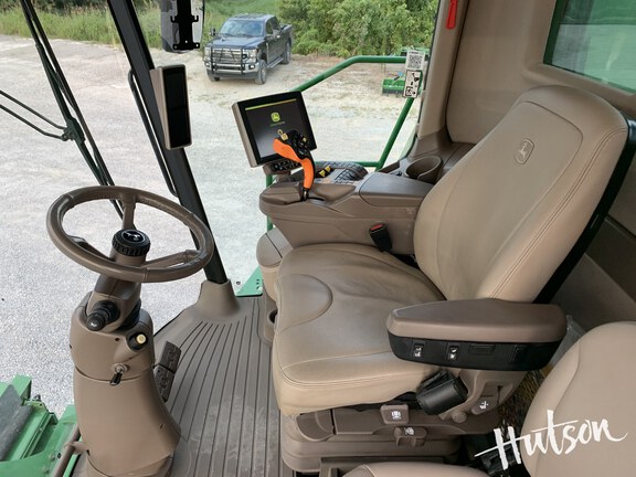 Photo of 2018 John Deere S780