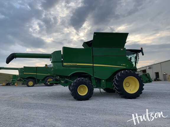 Photo of 2018 John Deere S780