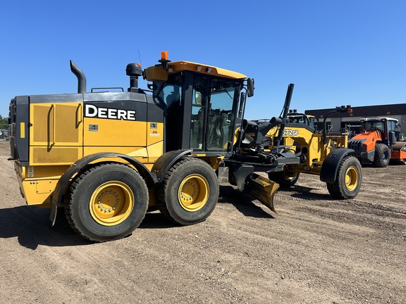 2019 John Deere 672G