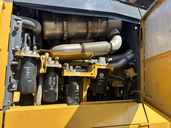 2019 John Deere 672G