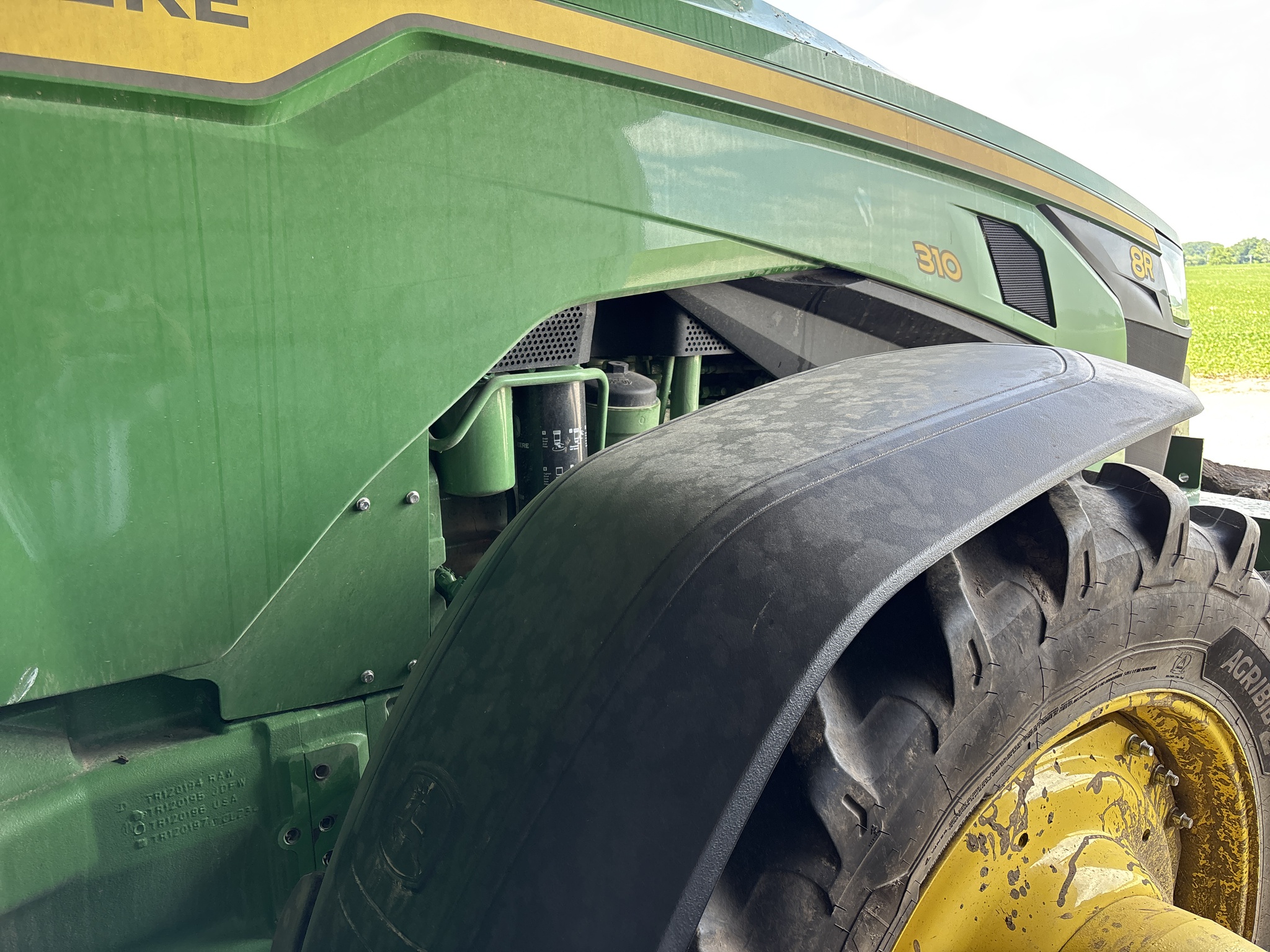 Used 2026 John Deere 8R 310 Row Crop Tractors at Koenig Equipment in Urbana, OH - PhotoXL5