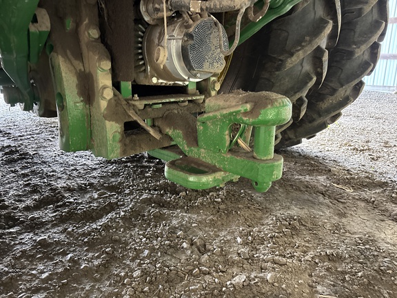 Used 2026 John Deere 8R 310 Row Crop Tractors at Koenig Equipment in Urbana, OH - Photo9