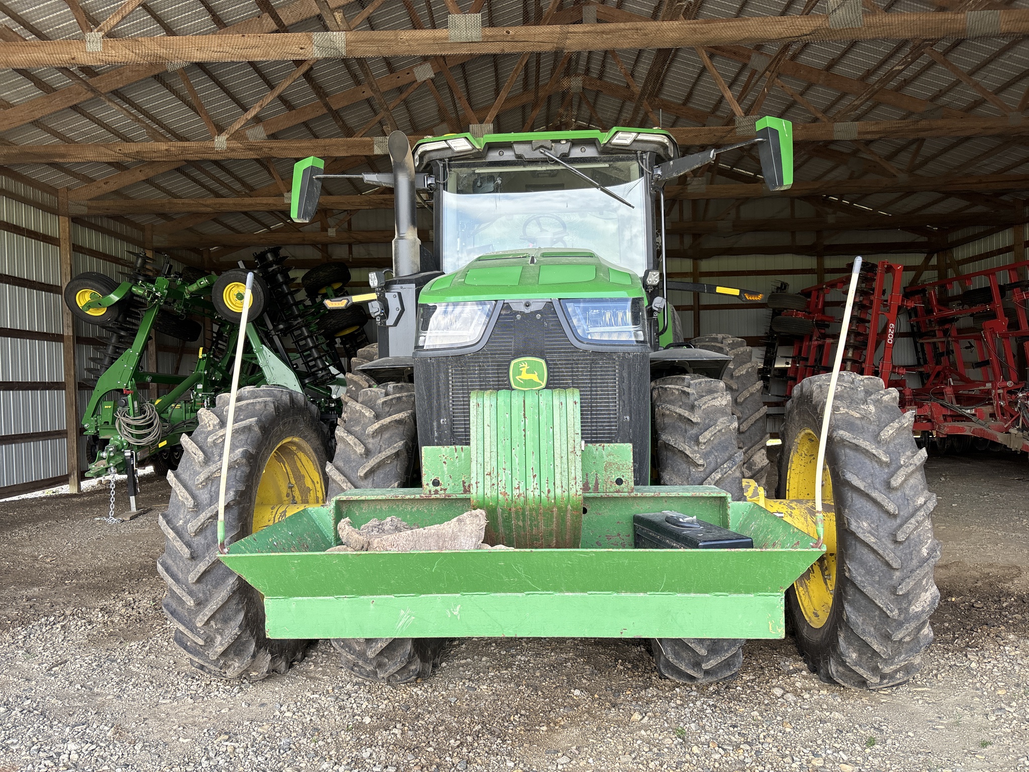 Used 2026 John Deere 8R 310 Row Crop Tractors at Koenig Equipment in Urbana, OH - PhotoXL13