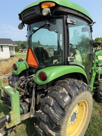 Photo of 2012 John Deere 4720