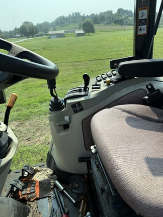 Photo of 2012 John Deere 4720