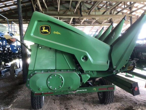 Photo of 2025 John Deere CR 16