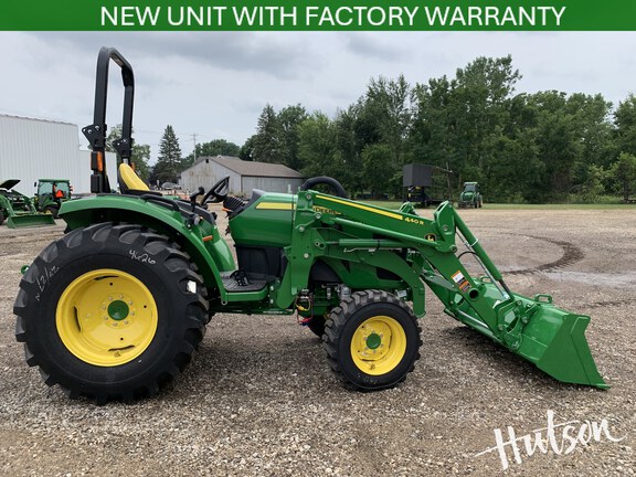 Photo of 2026 John Deere 4052R