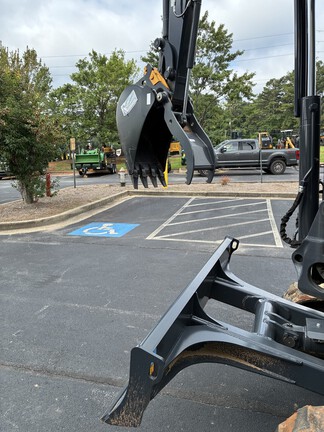 2025 John Deere 60 P-Tier-4