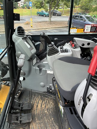 2025 John Deere 60 P-Tier-5