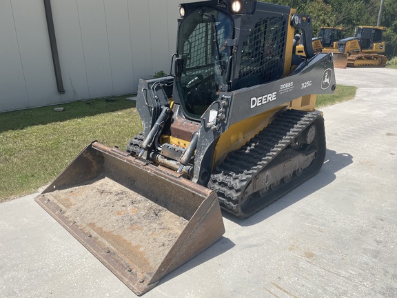 Photo of 2023 John Deere 325G