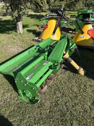 Used 2009 John Deere 665 Compact Utility Tractor Attachments at Horizon Ag & Turf in Westlock, AB - Photo3