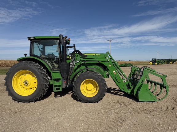 2025 John Deere 6R 155 - Photo2