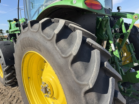 2025 John Deere 6R 155 - Photo18