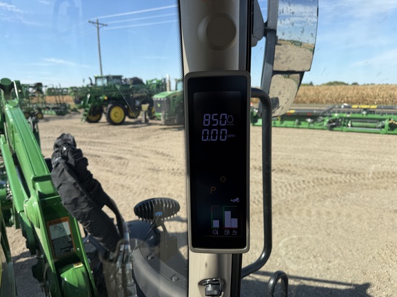 2025 John Deere 6R 155 - Photo41