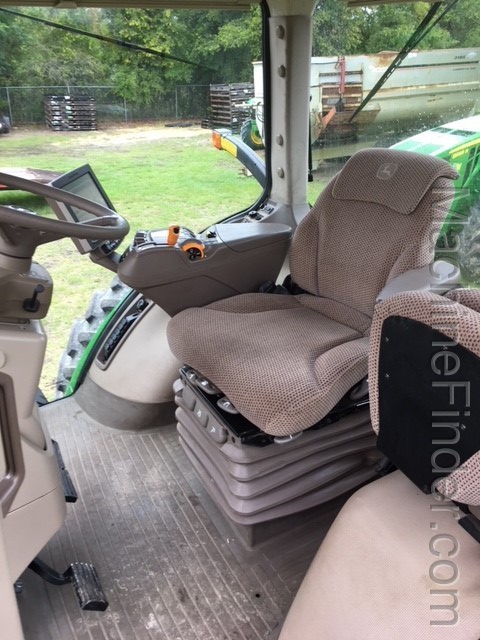 2016 John Deere 8370R Image 5