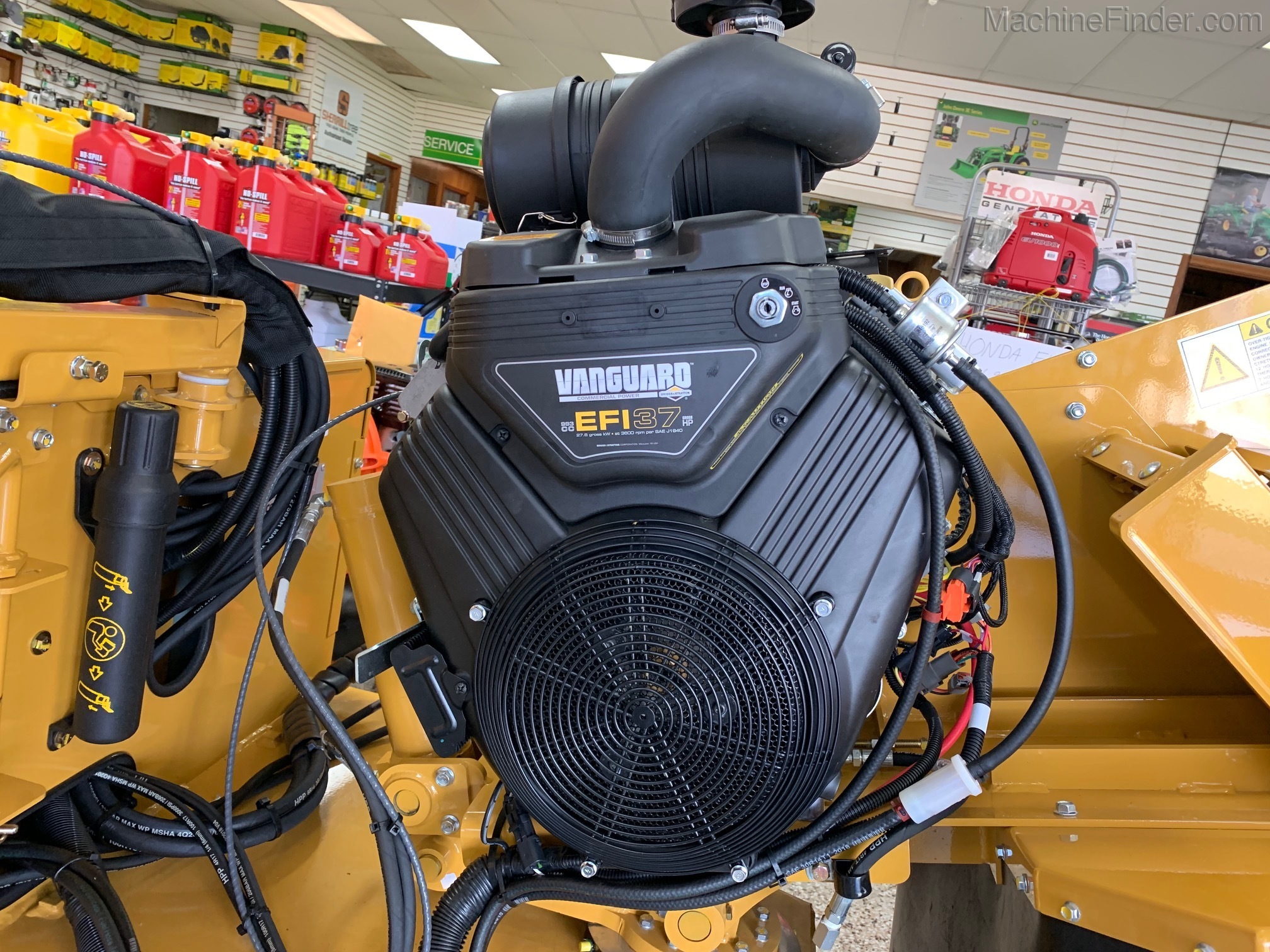 2020 Rayco RG37 TRAC JR Image 3