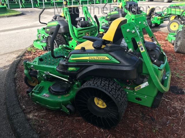 2019 John Deere Z920M Image 1