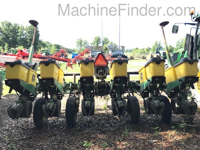 1998 John Deere 1750 Image 1