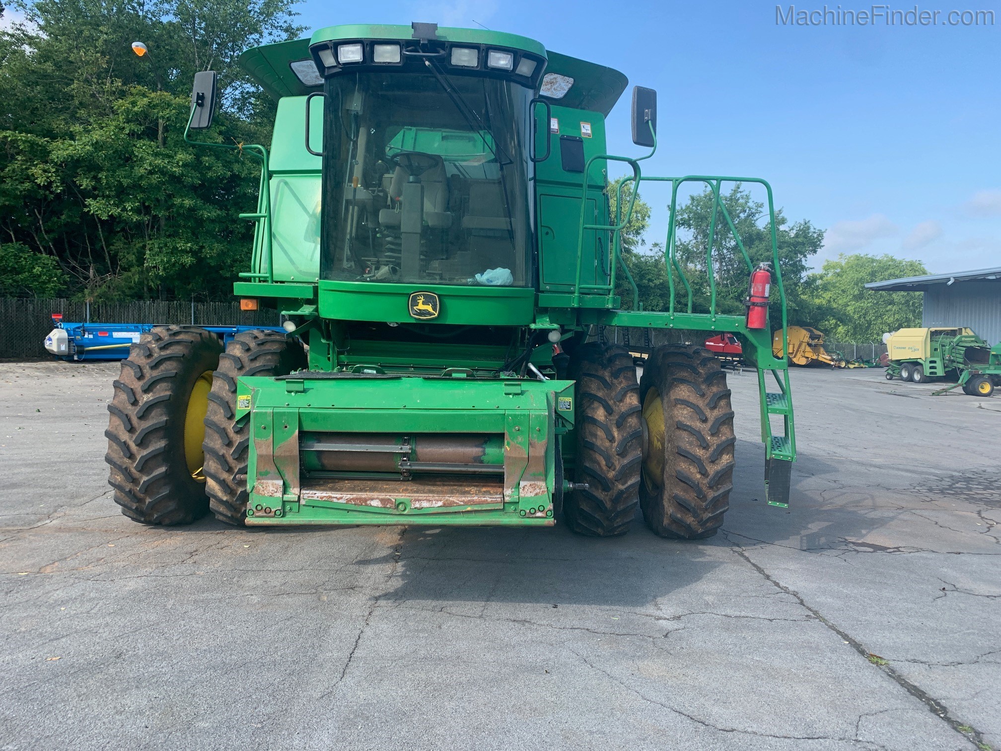 2004 John Deere 9760 STS Image 4