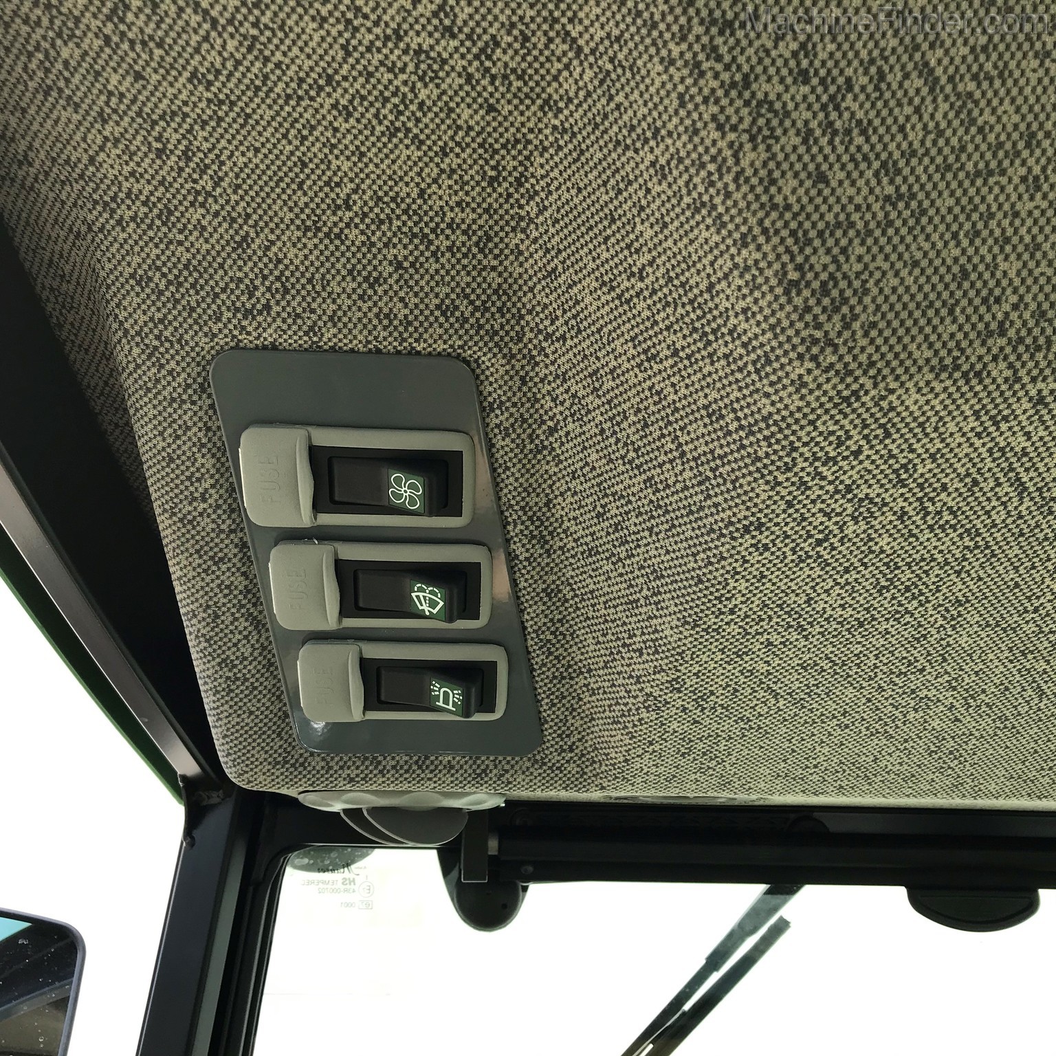 2017 John Deere 1025R Image 10