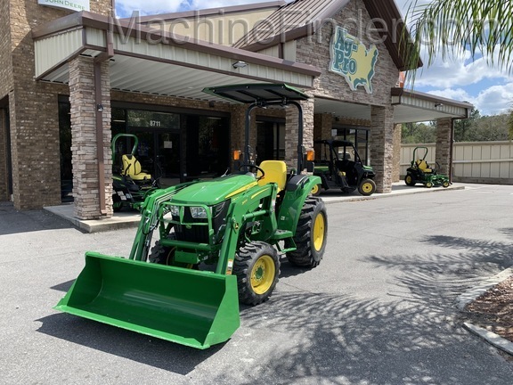 2020 John Deere 3035D Image 5
