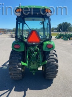 2020 John Deere 3046R Image 4