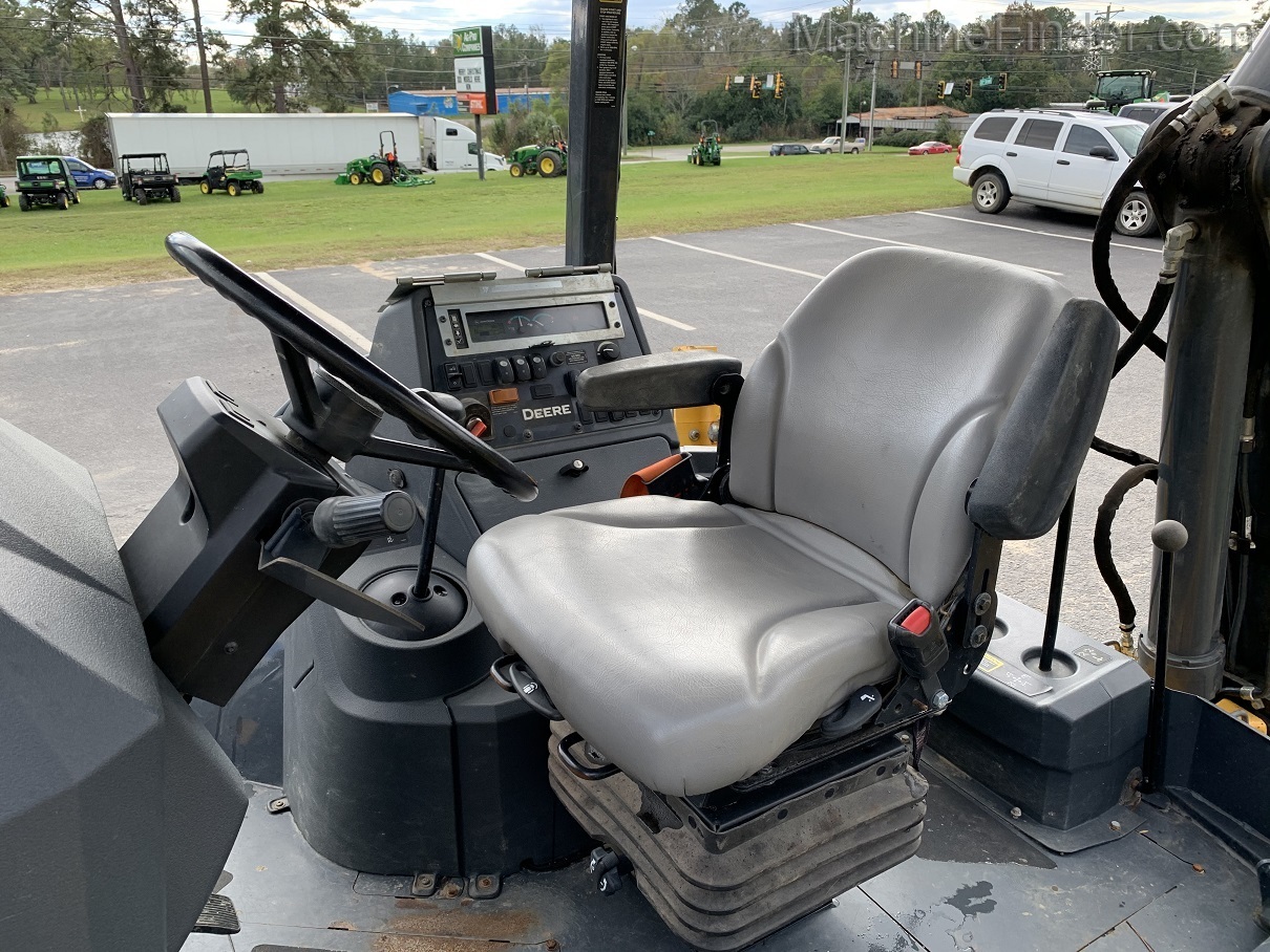 2017 John Deere 310L Image 7