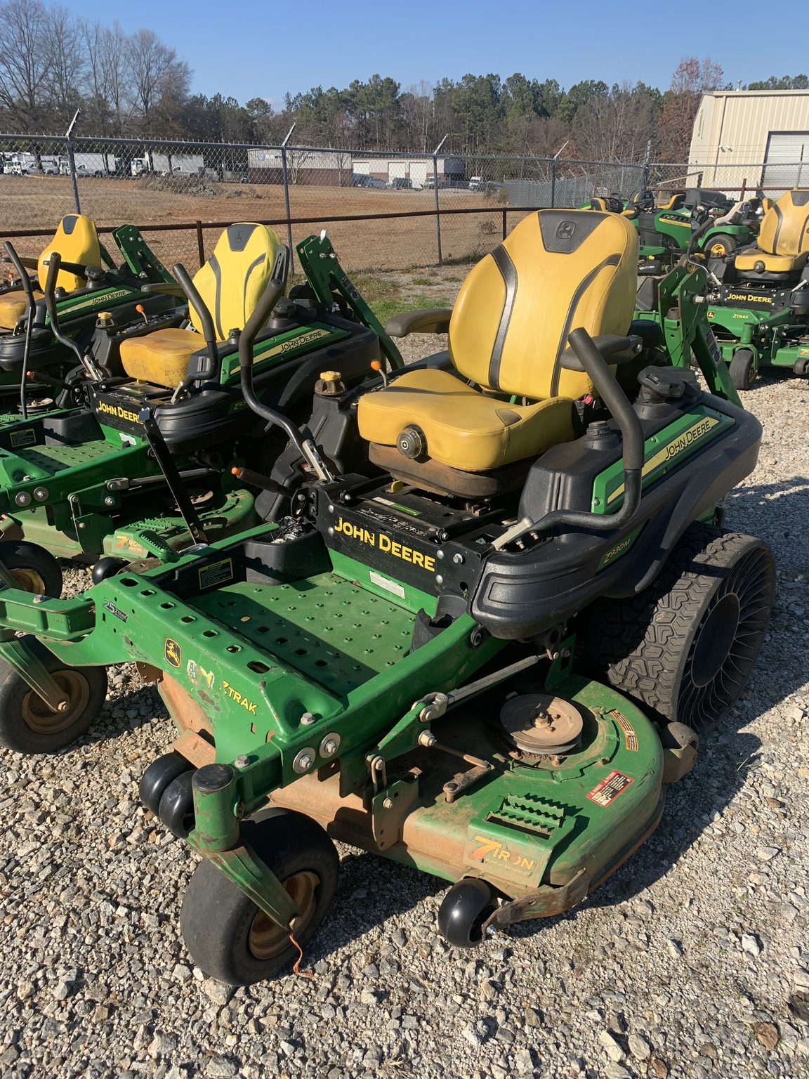 2022 John Deere Z930M Image 3