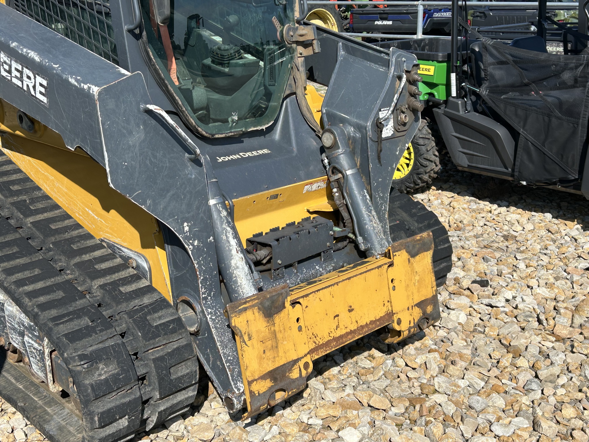  2021 John Deere 333G at Heritage Tractor in Topeka, KS