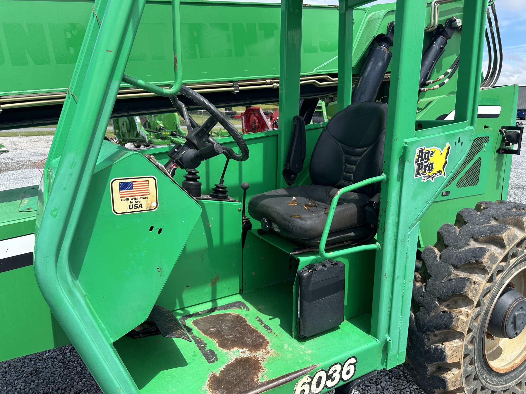 2014 Skytrak 6036 Image 11