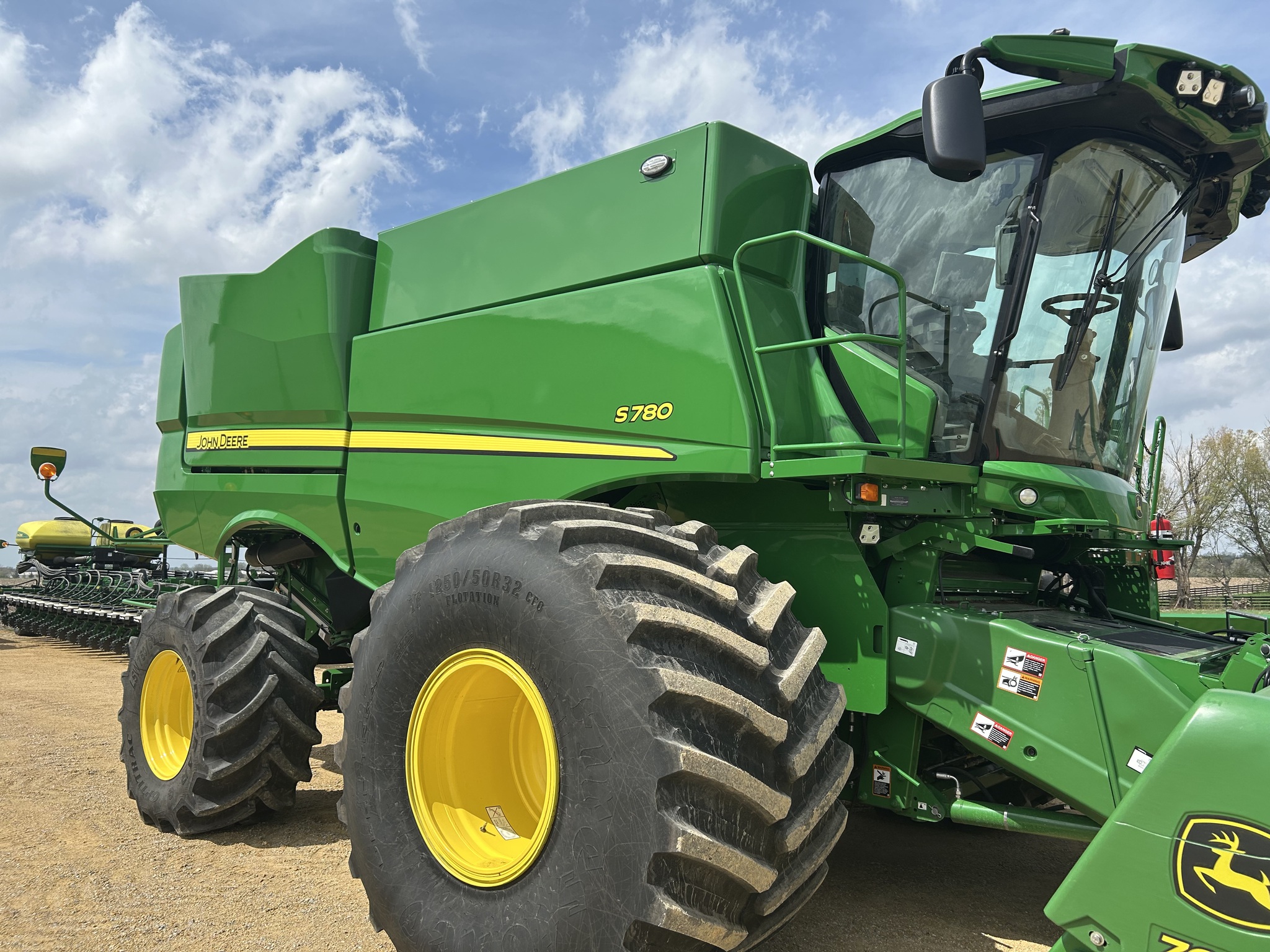  2023 John Deere S780 at Heritage Tractor in Dixon, IL