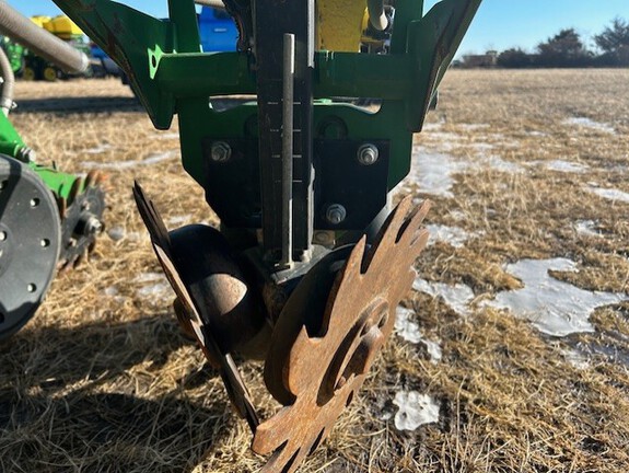 2014 John Deere DB90 (16th thumbnail)