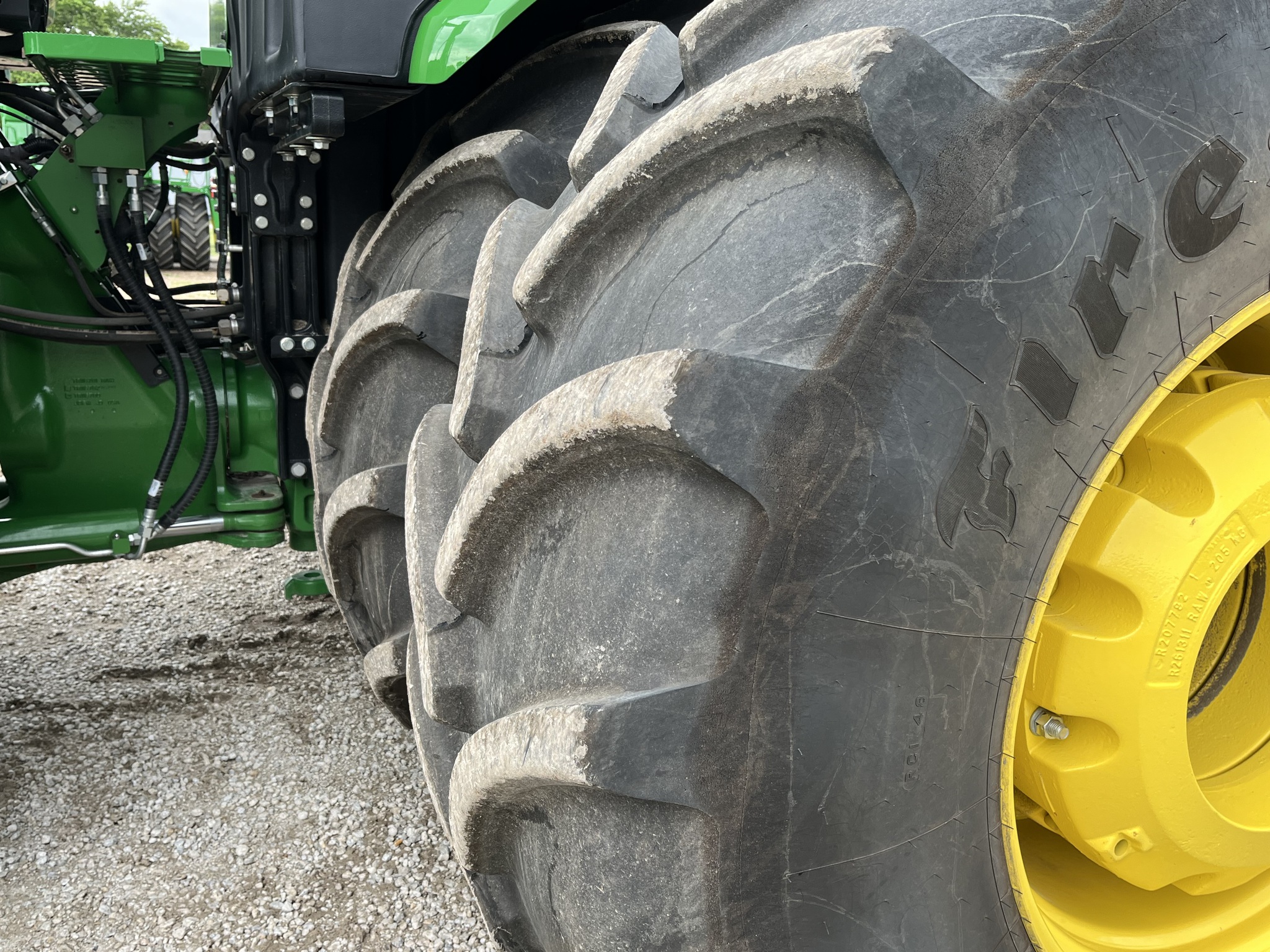  2022 John Deere 9R 590 at Heritage Tractor in Pontiac, IL