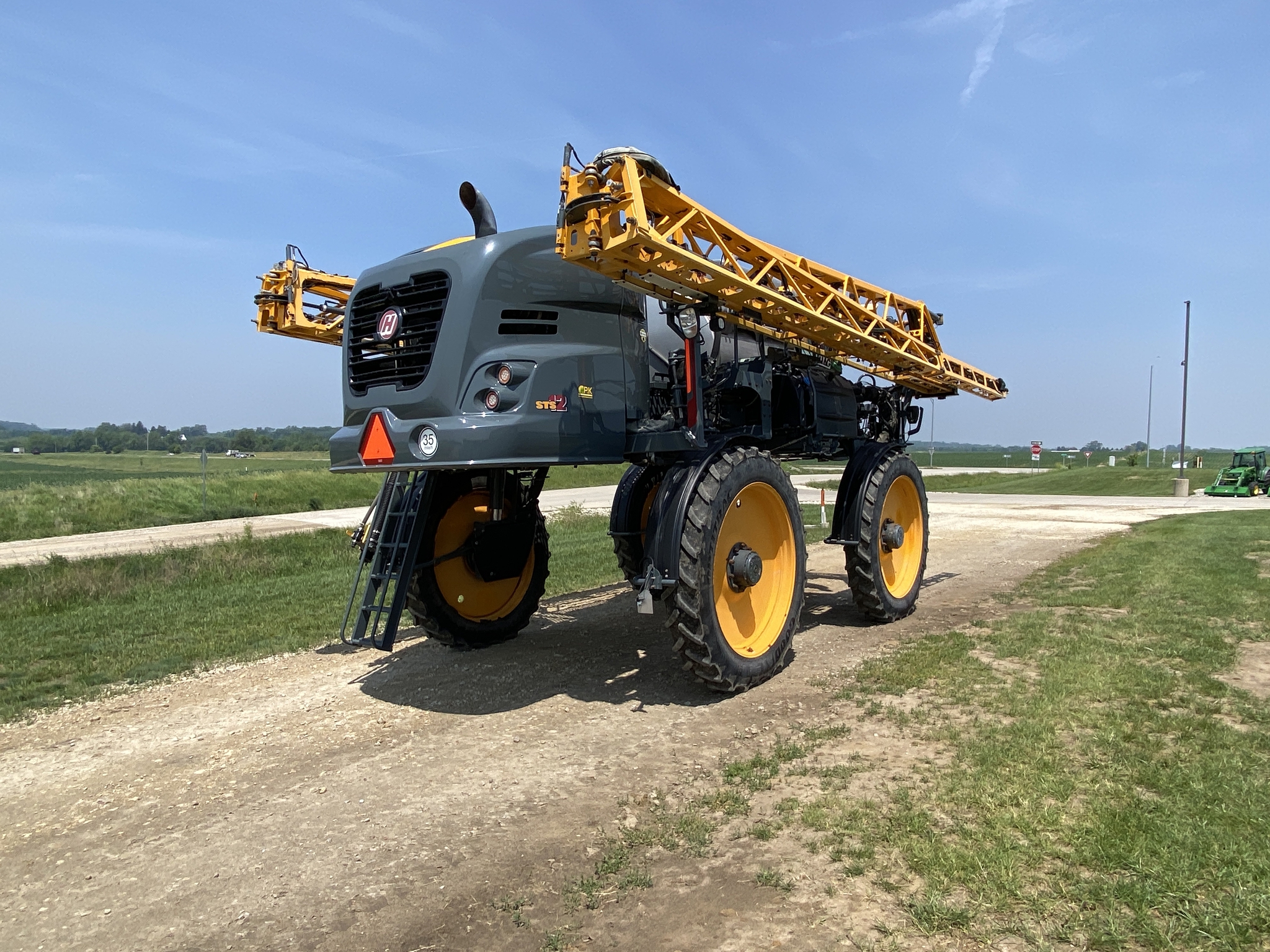 2020 Hagie STS12 Image 5