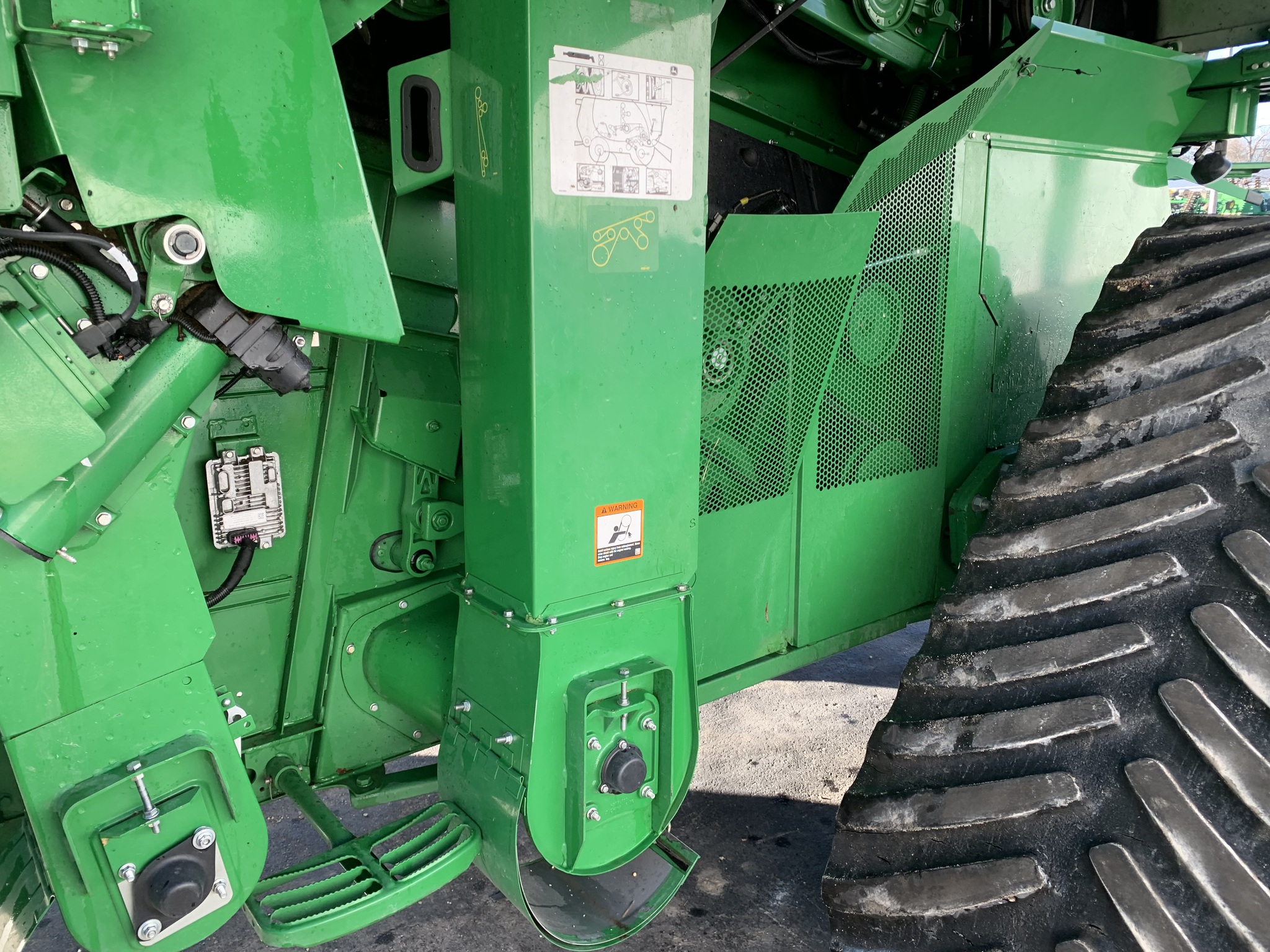  2019 John Deere S790 at Heritage Tractor in Lamar, MO