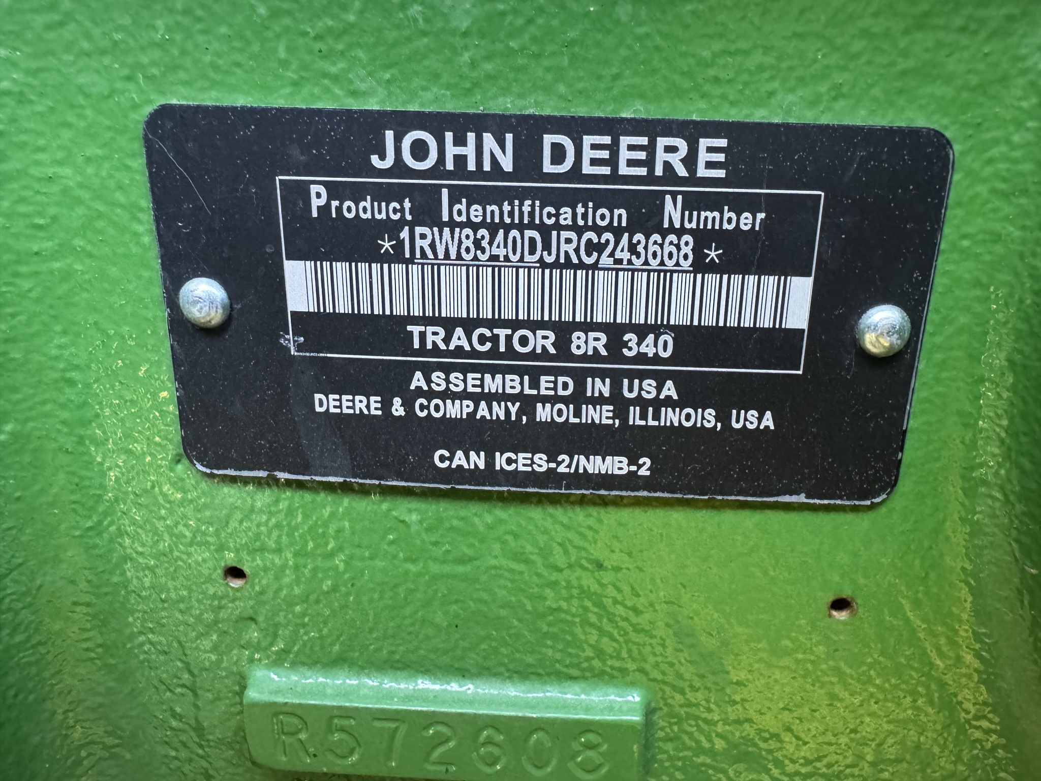  2024 John Deere 8R 340 at Heritage Tractor in Aledo, IL