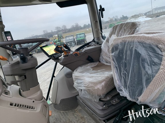 Photo of 2024 John Deere 6R 175