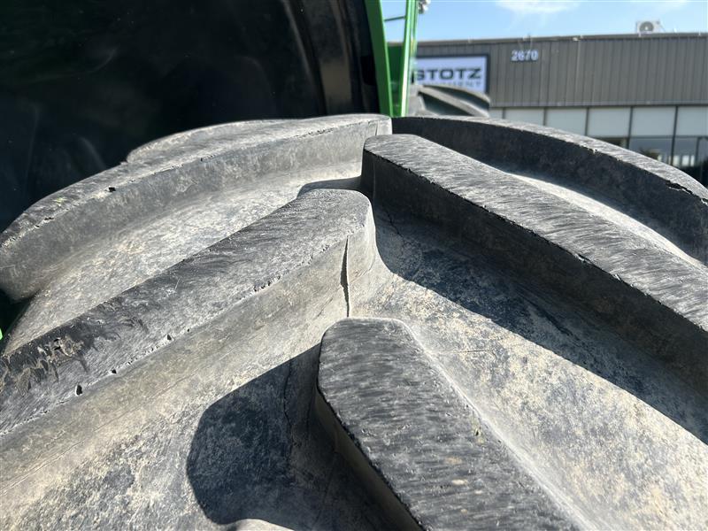 2020 John Deere 9900 Image 16