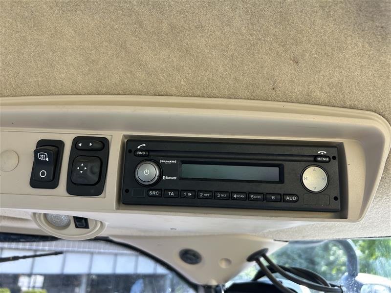 2020 John Deere 9900 Image 27