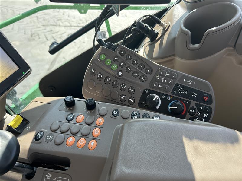 2020 John Deere 9900 Image 28